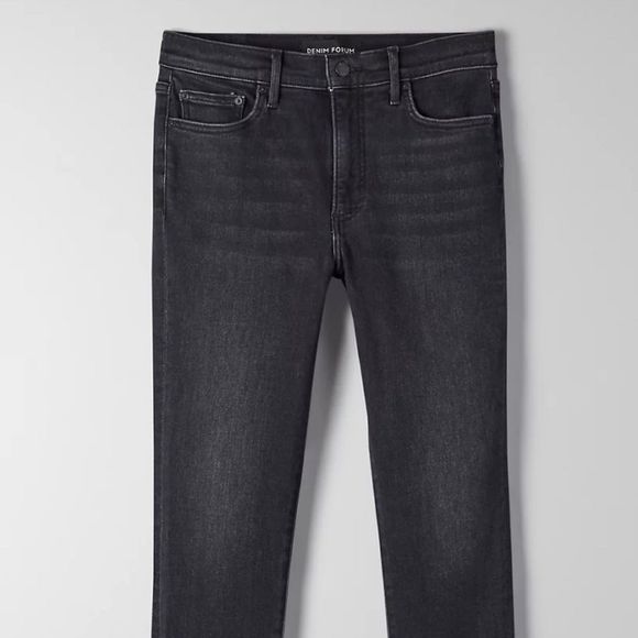 Denim form cropped jeans, size 24 - Picture 3 of 8